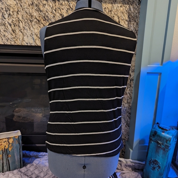 Black and white striped tank with cinch detail on side - Large - Picture 3 of 6